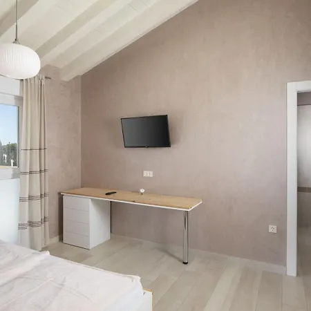 Olivia By Interhome